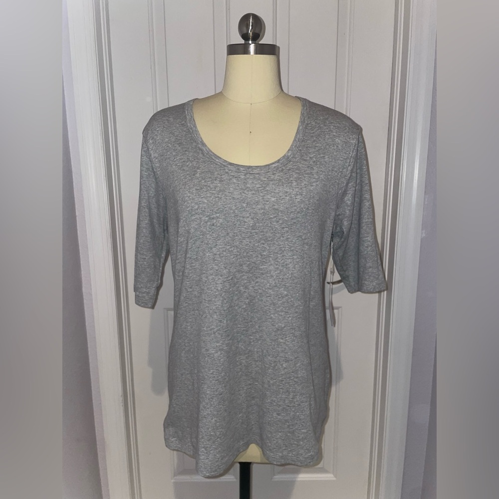Indigenous Essential Scoop Neck Tee Gray Top